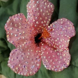SOLD **********Large Pink Hibiscus Hair Clip